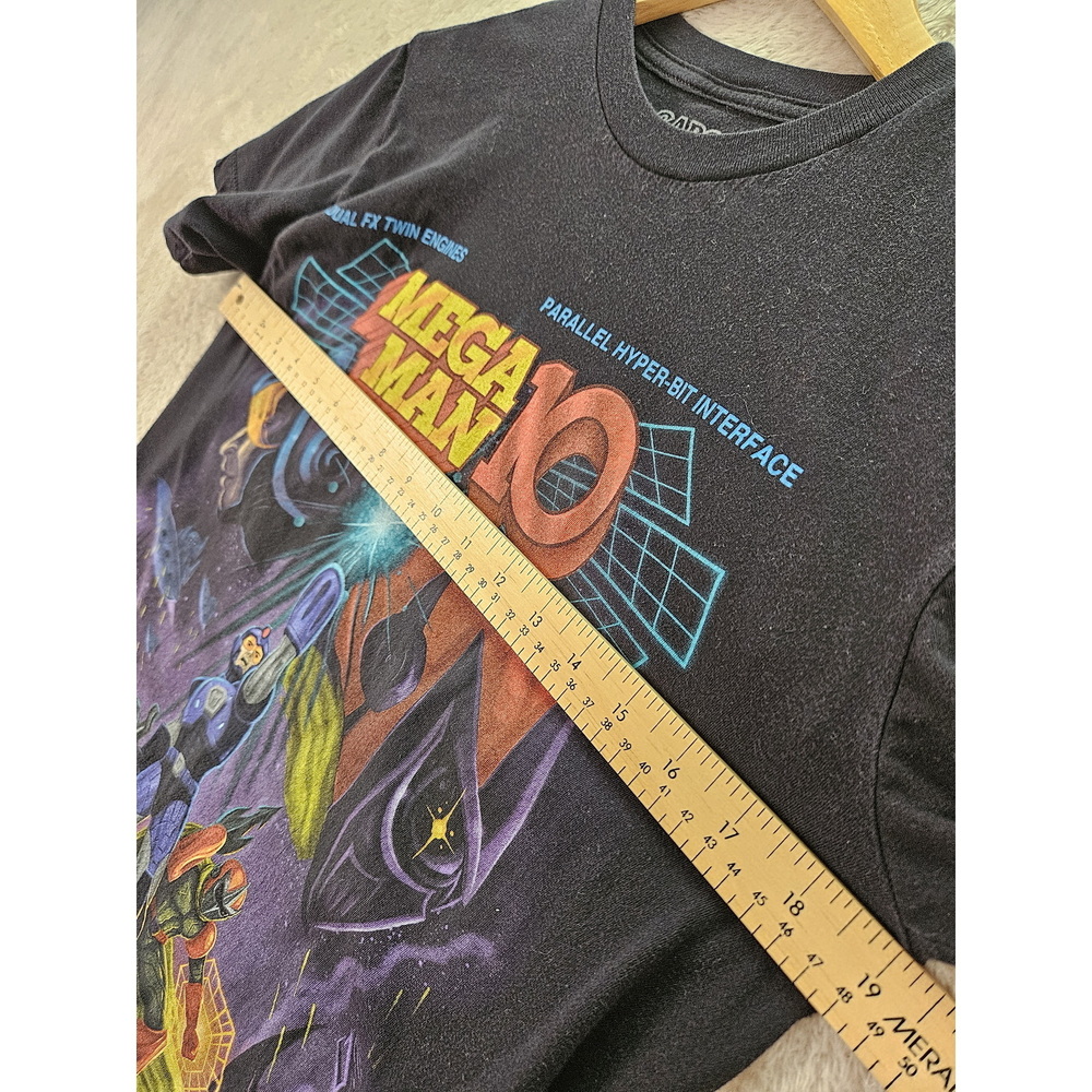 Mega Man T-shirt Video Game Tee Crewneck Size M Black - Picture 6 of 10